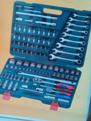 ชุดเครื่องมือ Koche 96 ชิ้น 2400 บาท , Fion 106 ชิ้น 2500 บาท