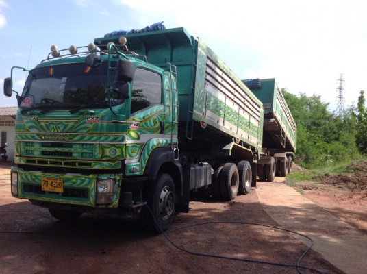 Isuzu รถพ่วงปี 2556