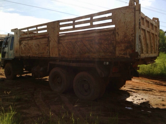 ขายด่วน. รถสิบล้อสองเพลาดั้มพ์.  Hino. Fm 3h. 195