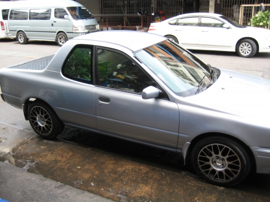 ขายนิสสัน nv แคปใหญ่ นั่งสบาย ปี 2001 ทะเบียนจอง รถใช้เองคับ