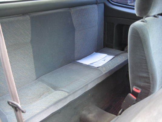 ขายนิสสัน nv แคปใหญ่ นั่งสบาย ปี 2001 ทะเบียนจอง รถใช้เองคับ