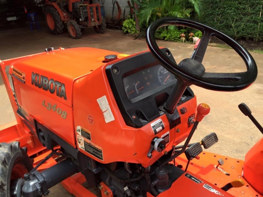 ขายรถไถKubota L3408 (4WD) พร้อมใบมีดหน้าและผานพรวน รถพร้อมใช้งาน ขายรถไถKubota L3408 (4WD) พร้อมใบมีดหน้าและผานพรวน รถพร้อมใช้งาน