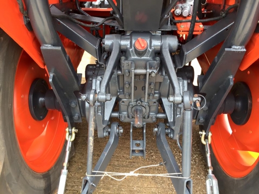 ขายรถไถKubota L3408 (4WD) พร้อมใบมีดหน้าและผานพรวน รถพร้อมใช้งาน