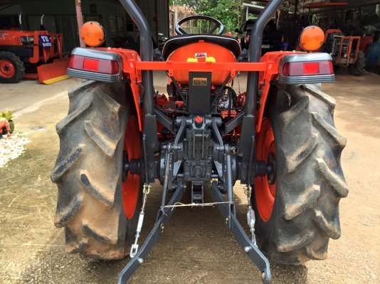 ขายรถไถKubota L3408 (4WD) พร้อมใบมีดหน้าและผานพรวน รถพร้อมใช้งาน