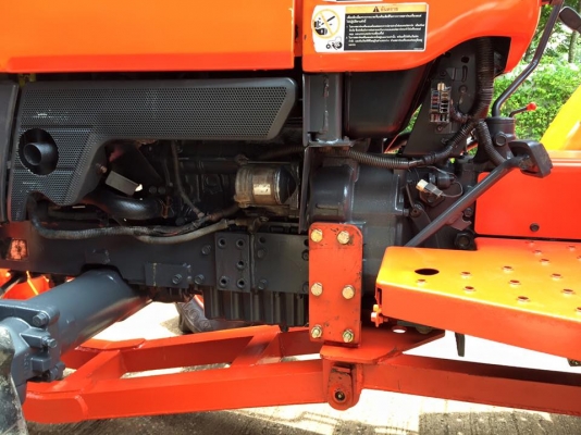 ขายรถไถKubota L3408 (4WD) พร้อมใบมีดหน้าและผานพรวน รถพร้อมใช้งาน