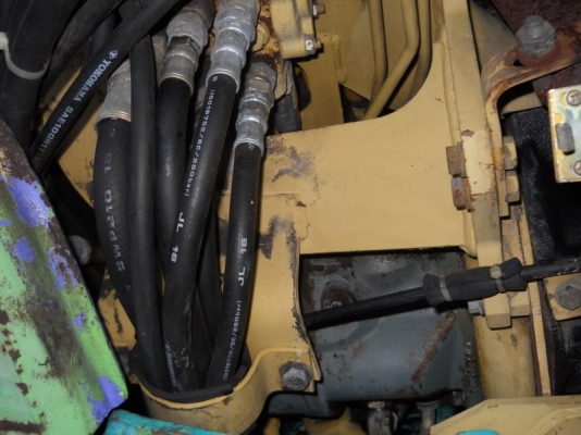 ขายรถเก่านอก komatsu 45-7 หัวเก๋งแทรกเหล็กสภาพสวย สนใจโทร 092-3309229 อี๊ด