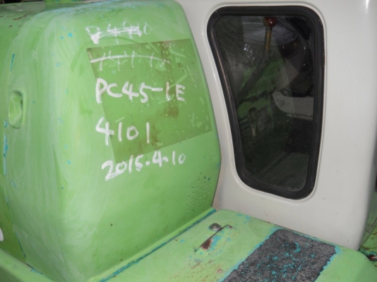 ขายรถเก่านอก komatsu 45-7 หัวเก๋งแทรกเหล็กสภาพสวย สนใจโทร 092-3309229 อี๊ด