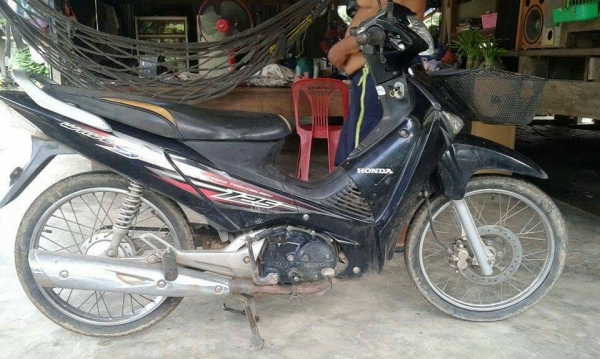 ขอบคุณพี่ขวัญจาก อ.ไทรงามครับขายรถฮอนด้าเวฟ125s รถปี51 พร้อมใช้งาน เดิม ขอบคุณพี่ขวัญจาก อ.ไทรงามครับขายรถฮอนด้าเวฟ125s รถปี51 พร้อมใช้งาน เดิม