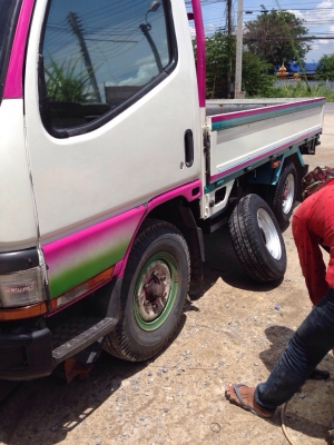 ขายยางรถบรรทุก 4 เส้น 700*15