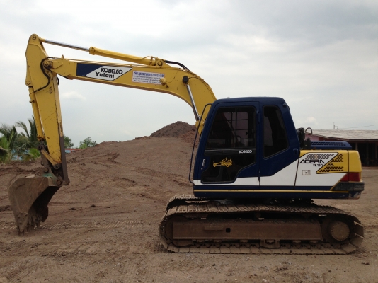 ขายKOBELCO SK120-3(ยูตานิ)แท้ เจ้าของขายเอง สอบถามรายละเอียดเพิ่มเติมได้ที่ 081-4283210