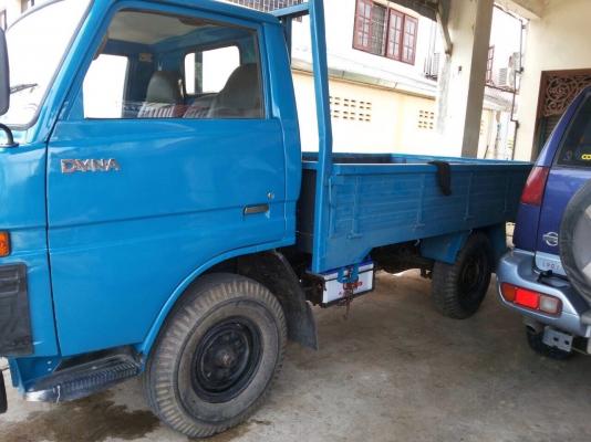 โตโยต้า ไดน่า 4 ล้อ เกียร์กระปุก โตโยต้า ไดน่า 4 ล้อ เกียร์กระปุก