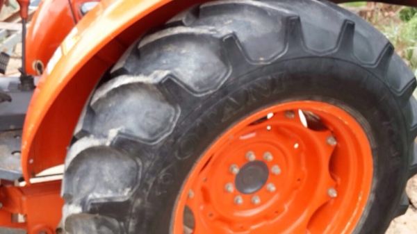 ขายล้อรถไถKUBOTA