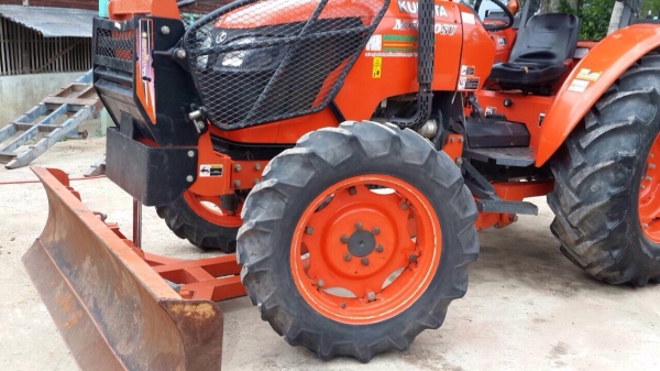 ขายล้อรถไถKUBOTA
