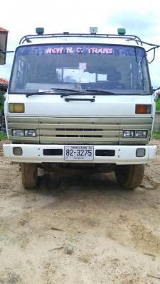 ขาย nissan ud เครื่อง177แรง สภาพดี กระบะต่อใหม่