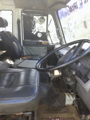 ขาย nissan ud เครื่อง177แรง สภาพดี กระบะต่อใหม่