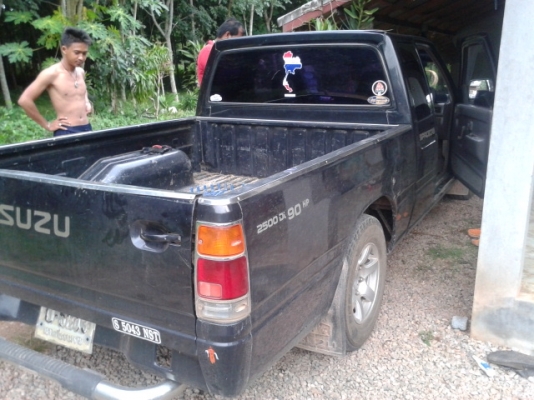 รถกระบะอีซูสุตอนครึ่ง  พร้อมใช้งาน  เล่มติดมือ   รถบ้านๆๆ