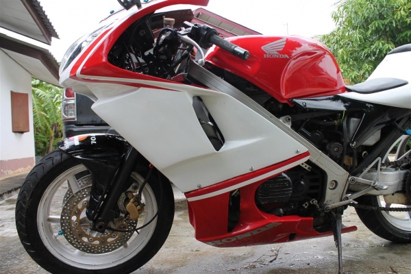 ขาย VFR NC24 ทะเบียนแท้พร้อมโอนราคาถูก แลก/เทิร์น/ผ่อน ได้จ้า