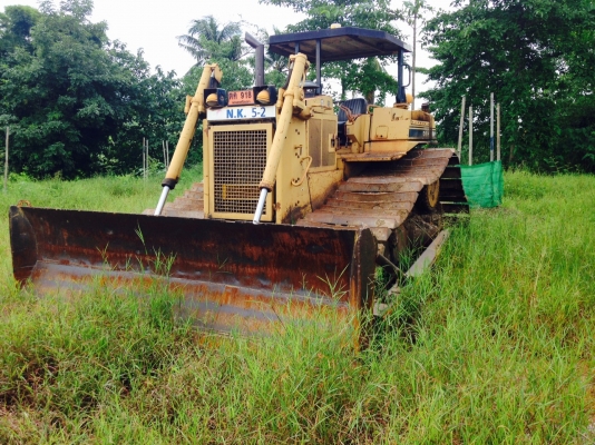 ขายรถแทร็กเตอรD6Hชีลีทูรถทำงานได้5790ชั้วโมงมีเล่มทะเบืยน