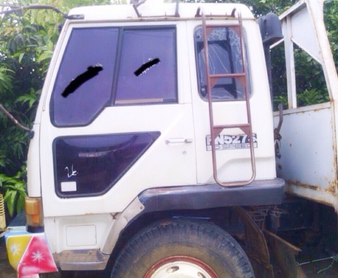 MITSUBISHI FUSO FN 527 - 195 HP 6D16 TD 3958 สิบล้อ 2 เพลา เทรลเลอร์ท้ายลาดมีหางพับไฮดรอลิกส์ขึ้นรถเกี่ยวข้าวและรถแบ็คโฮร PC 120 สภาพดีสวยพร้อมบรรทุกพร้อมใช้งานได้เลยครับ เครื่องยนต์แรงดีเดิมๆเกียร์ 10 SPEED ภายในเก๋งคอนโซลครบพร้อม พวงมาลัยเพาเวอร์ ระบบเบ MITSUBISHI FUSO FN 527 - 195 HP 6D16 TD 3958 สิบล้อ 2 เพลา เทรลเลอร์ท้ายลาดมีหางพับไฮดรอลิกส์ขึ้นรถเกี่ยวข้าวและรถแบ็คโฮร PC 120 สภาพดีสวยพร้อมบรรทุกพร้อมใช้งานได้เลยครับ เครื่องยนต์แรงดีเดิมๆเกียร์ 10 SPEED ภายในเก๋งคอนโซลครบพร้อม พวงมาลัยเพาเวอร์ ระบบเบ