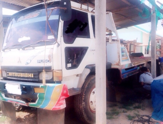 MITSUBISHI FUSO FN 527 - 195 HP 6D16 TD 3958 สิบล้อ 2 เพลา เทรลเลอร์ท้ายลาดมีหางพับไฮดรอลิกส์ขึ้นรถเกี่ยวข้าวและรถแบ็คโฮร PC 120 สภาพดีสวยพร้อมบรรทุกพร้อมใช้งานได้เลยครับ เครื่องยนต์แรงดีเดิมๆเกียร์ 10 SPEED ภายในเก๋งคอนโซลครบพร้อม พวงมาลัยเพาเวอร์ ระบบเบ MITSUBISHI FUSO FN 527 - 195 HP 6D16 TD 3958 สิบล้อ 2 เพลา เทรลเลอร์ท้ายลาดมีหางพับไฮดรอลิกส์ขึ้นรถเกี่ยวข้าวและรถแบ็คโฮร PC 120 สภาพดีสวยพร้อมบรรทุกพร้อมใช้งานได้เลยครับ เครื่องยนต์แรงดีเดิมๆเกียร์ 10 SPEED ภายในเก๋งคอนโซลครบพร้อม พวงมาลัยเพาเวอร์ ระบบเบ