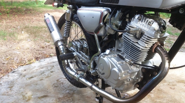 HONDA JX200cc. Cafe Racer แต่งเอี่ยมสวยๆมีเล่มทะเบียน ลดๆ27.000บ.