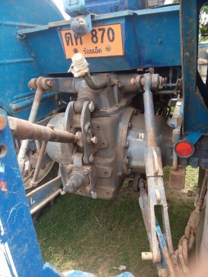 ขายรถไถ ford 6640 สภาพสวย เดิมๆพร้อมใช้งาน