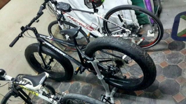 ขายจักรยาน ล้อโต Meadow  จักรยาน ล้อโต Meadow MTB ขนาด 26" เฟรมอลูคับ 7 speed Shimano ยางขนาด 26x4.0 ตามรูป