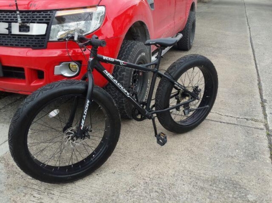 ขายจักรยาน ล้อโต Meadow  จักรยาน ล้อโต Meadow MTB ขนาด 26" เฟรมอลูคับ 7 speed Shimano ยางขนาด 26x4.0 ตามรูป