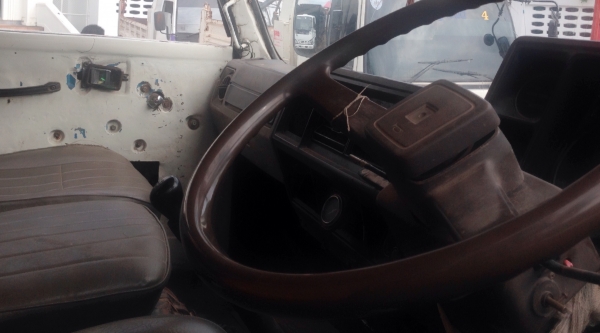 ISUZU JCM 165 HP 6BD1 สิบล้อเพลาเดียว เทรลเลอร์ท้ายลาดมีหางพับไฮดรอลิกส์ขึ้นรถเกี่ยวข้าวและขึ้นแบ็คโฮร PC 120 ได้สบายเลยครับ เครื่องยนต์แรงดีแน่นดีไม่มีเยิ้ม หัวเก๋งสวยๆภายในเก๋งคอนโซลครบพร้อม พวงมาลัยเพาเวอร์ เบรคลม ช่วงล่างแน่นคัชซีไม่มีบวม ยาง 10 เส้นส ISUZU JCM 165 HP 6BD1 สิบล้อเพลาเดียว เทรลเลอร์ท้ายลาดมีหางพับไฮดรอลิกส์ขึ้นรถเกี่ยวข้าวและขึ้นแบ็คโฮร PC 120 ได้สบายเลยครับ เครื่องยนต์แรงดีแน่นดีไม่มีเยิ้ม หัวเก๋งสวยๆภายในเก๋งคอนโซลครบพร้อม พวงมาลัยเพาเวอร์ เบรคลม ช่วงล่างแน่นคัชซีไม่มีบวม ยาง 10 เส้นส