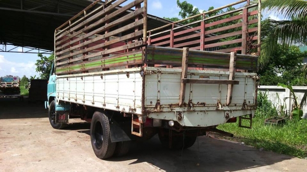 **360,000 บ.ต่อรอง /// 6ล้อใหญ่ ISUZU JCM-145 **ขาย ISUZU JCM-145 6ล้อบรรทุก 6ล้อใหญ่ พร้อมใช้ ISUZU JCM 6BB1-145HP เครื่องเดิม เกียร์เดิม เครื่องดี แห้ง แน่นดี แรงดีครับ เกียร์ดี แน่น ไม่หลุด ช่วงล่างเดิมๆ คัสซีดี ใหญ่ สวยเดิม ไม่ปะไม่ดาม ครับ กระบะพื้นไ **360,000 บ.ต่อรอง /// 6ล้อใหญ่ ISUZU JCM-145 **ขาย ISUZU JCM-145 6ล้อบรรทุก 6ล้อใหญ่ พร้อมใช้ ISUZU JCM 6BB1-145HP เครื่องเดิม เกียร์เดิม เครื่องดี แห้ง แน่นดี แรงดีครับ เกียร์ดี แน่น ไม่หลุด ช่วงล่างเดิมๆ คัสซีดี ใหญ่ สวยเดิม ไม่ปะไม่ดาม ครับ กระบะพื้นไ