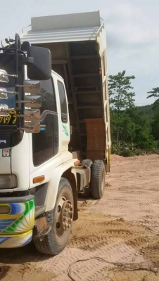 ขายดาวน์ 450000 หกล้อดั๊ม ISUZU DECA 230