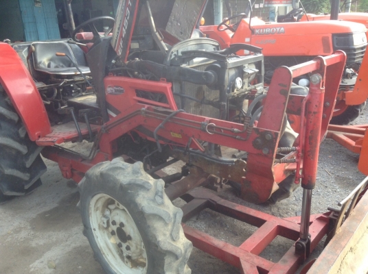 ขายรถไถยันมาร์45แรง พร้อมใบดัน สนใจโทรติดต่อครับ ขายรถไถยันมาร์45แรง พร้อมใบดัน สนใจโทรติดต่อครับ