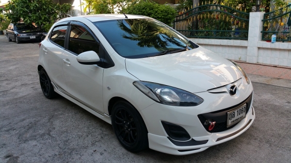 มาสด้า2 AIRBAG/ABS ปี11 เครื่อง1.5 เกียร์ออโต้ แอร์เย็น รถสวย