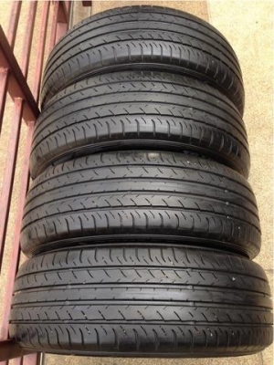 ยาง Dunlop 225 60 18 สิ้นปี12 ดอกเต็ม พร้อมใช้งาน ยาง Dunlop 225 60 18 สิ้นปี12 ดอกเต็ม พร้อมใช้งาน