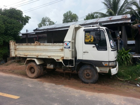 ขายรถ6ล้อดัมพ์ HINO FC3J เครื่อง JO7C 165 แรงม้า 590000 ต่อรองราคาได้