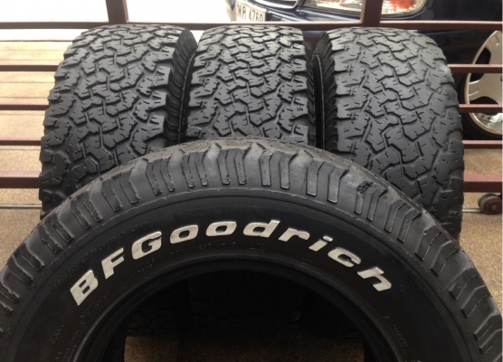 ยาง All BF goodrich 265 70 16 พร้อมใช้งาน ยาง All BF goodrich 265 70 16 พร้อมใช้งาน