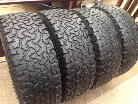 ยาง All BF goodrich 265 70 16 พร้อมใช้งาน ยาง All BF goodrich 265 70 16 พร้อมใช้งาน