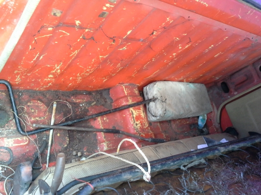 ขายคร้าบ เฉินหลง 4ขอตากลม สวยคลาสสิค รถบางๆเดิมๆ ช่วงล่างดี คัสซีสวยไม่ผุ ดิสเบรคหน้า เครื่องติดขับได้คร้าบทำมาแล้ว เอกสารชุดโอนครบ ตามสภาพเอาไปทำต่อนิดหน่อยก็ทำมาหากินได้เเล้วคร้าบ ขายถูกๆ29500-สนใจทักมาคร้าบ0817915677 ไม่ไกลส่งได้