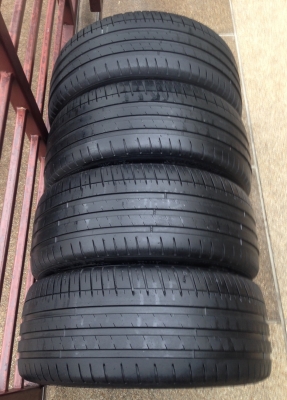 ยาง Michelin 225 40 18 ปี12 ดอกดี เนื้อนิ่มมากๆ ยาง Michelin 225 40 18 ปี12 ดอกดี เนื้อนิ่มมากๆ