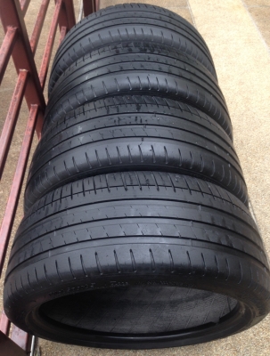 ยาง Michelin 225 40 18 ปี12 ดอกดี เนื้อนิ่มมากๆ ยาง Michelin 225 40 18 ปี12 ดอกดี เนื้อนิ่มมากๆ