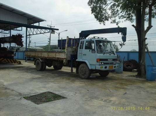 ขายด่วน,,หกล้อ  195 hp ช่วงยาว,ติดเครน,,3 ตัน,,(ตามภาพ),,