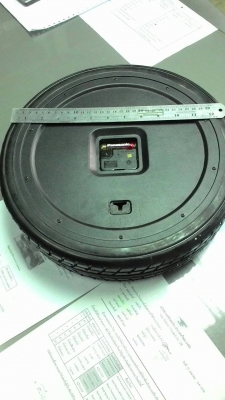 นาฬิกา โมเดลยางรถยนต์ มี 1 เครื่อง tel.081-427-3941