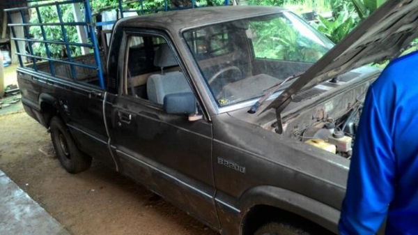 ขับได้เครืองดีครัชชีไม่ฝุทะเบียนแจ้งจอด ,มีคอกเสริมข้างให้ด้วย