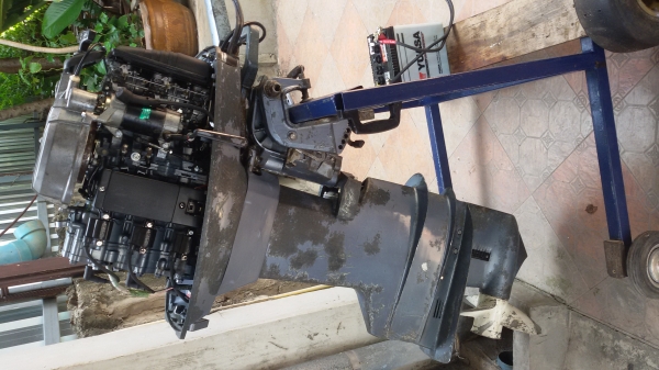 เครื่องเรือ YAMAHA 40แรงCV 2 จังหวะ หางยาว21"