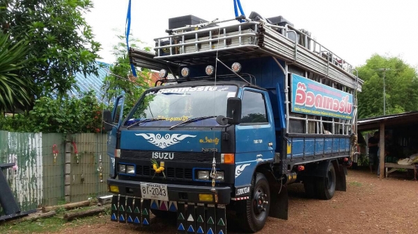 ขาย NPR59L เครื่อง 1115 รถสวยมากๆ พร้อมใช้