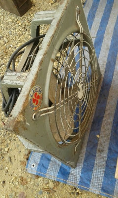 พัดลมมอเตอร์ 1/4  แรง