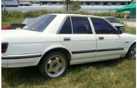 โตโยต้าคราว เครื่อง 1j ออโต้ no book สีขาวตามสภาพ แก๊ส+น้ำมัน