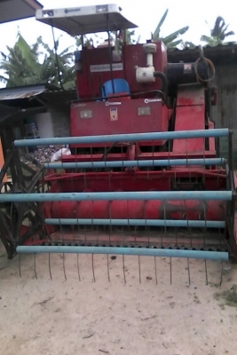 ขายรถเกี่ยว ทะเลทอง อุ้ม พร้อมใช้ แก้ไขตัวบีบเลี้ยวนิดหน่อยมันเลี้ยวช้าข้างหนึ่ง ขายรถเกี่ยว ทะเลทอง อุ้ม พร้อมใช้ แก้ไขตัวบีบเลี้ยวนิดหน่อยมันเลี้ยวช้าข้างหนึ่ง