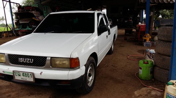 ISUZU TFR ปี 33 พวงมาลัยเพาร์เวอร์  สภาพพร้อมใช้