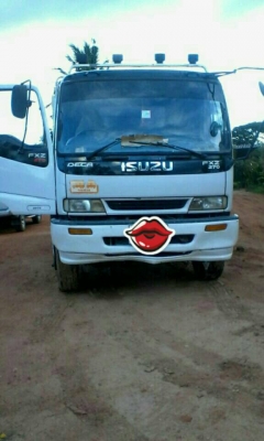 สิบล้อ ราคา1,190,000บ อีซูซุ 270 ยูโรปี40 ดั้มสามมิตร สภาพดีสวยเดิมๆช่วงล่างเต็ม แคชชีสวยจัด พร้อมใช้งาน เล่มทะเบียนพร้อมโอน ราคา 1,190,000บ ครับท่าน